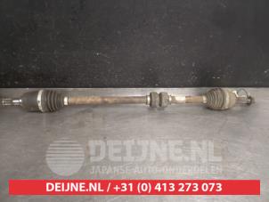 Used Front drive shaft, right Kia Ceed (CDB5/CDBB) 1.4 T-GDI 16V Price € 100,00 Margin scheme offered by V.Deijne Jap.Auto-onderdelen BV