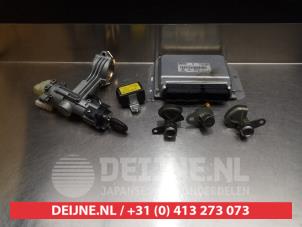 Used Set of cylinder locks (complete) Hyundai Getz 1.5 CRDi 12V Price on request offered by V.Deijne Jap.Auto-onderdelen BV