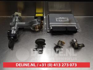 Usados Cerradura de contacto y llave Hyundai Getz 1.5 CRDi 12V Precio de solicitud ofrecido por V.Deijne Jap.Auto-onderdelen BV