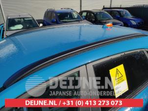 Used Roof rail, left Hyundai Kona (OS) 64 kWh Price on request offered by V.Deijne Jap.Auto-onderdelen BV