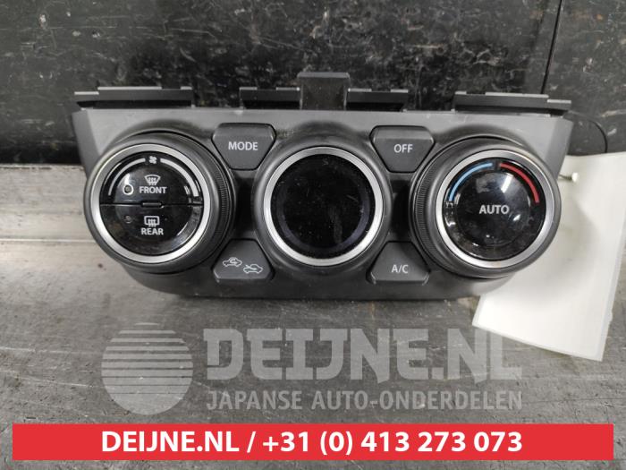 Begagnade Värmekontrollpanel Suzuki Swift (ZC/ZD) 1.2 Dual Jet 16V Pris € 75,00 Marginaltabell erbjuds av V.Deijne Jap.Auto-onderdelen BV