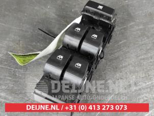 Used Multi-functional window switch Hyundai i30 (PDEB5/PDEBB/PDEBD/PDEBE) 1.0 T-GDI 12V Price on request offered by V.Deijne Jap.Auto-onderdelen BV