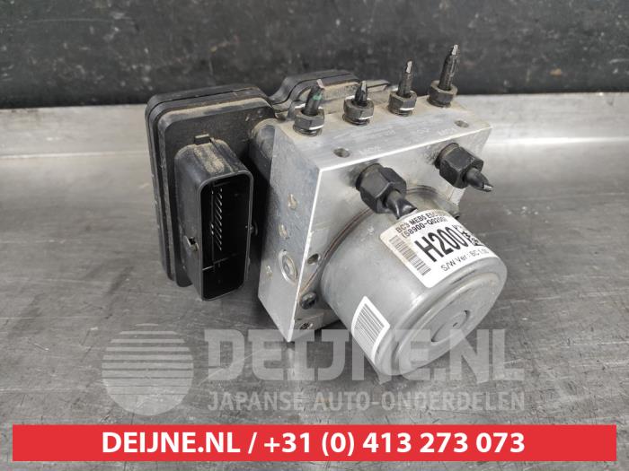 Usagé Pompe ABS Hyundai i20 (BC3) 1.0 T-GDI 100 12V Prix € 150,00 Règlement à la marge proposé par V.Deijne Jap.Auto-onderdelen BV