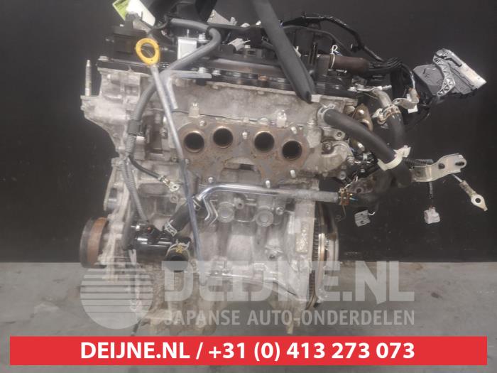 Engine from a Toyota Yaris III (P13) 1.5 16V Dual VVT-iE 2018