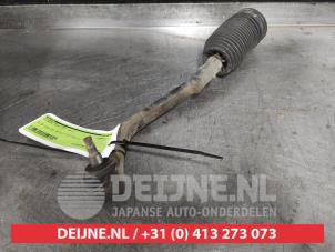 Usagé Barre d'accouplement gauche Hyundai iX35 (LM) 1.6 GDI 16V Prix sur demande proposé par V.Deijne Jap.Auto-onderdelen BV