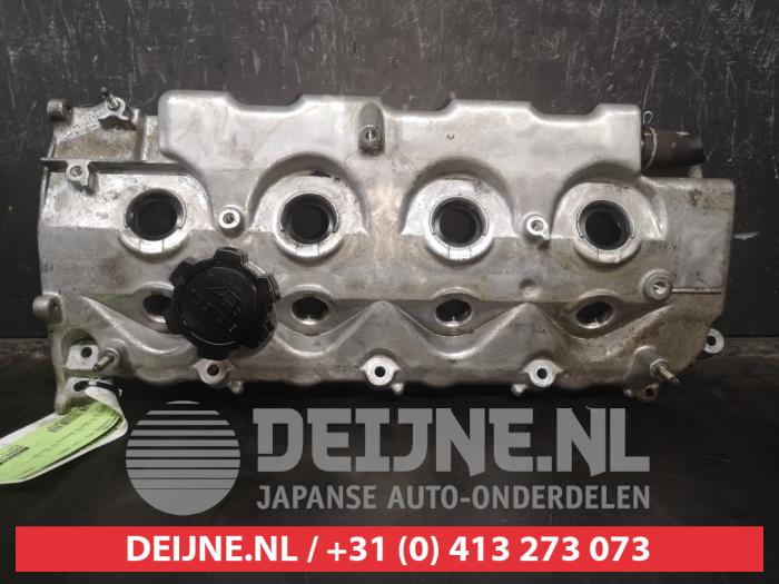 Usagé Couvercle soupapes Toyota Avensis Verso (M20) 2.0 D-4D 16V Prix € 50,00 Règlement à la marge proposé par V.Deijne Jap.Auto-onderdelen BV