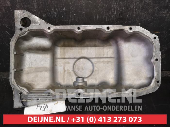 Usagé Couvercle carter Mazda 2 (NB/NC/ND/NE) 1.6 16V Prix € 50,00 Règlement à la marge proposé par V.Deijne Jap.Auto-onderdelen BV