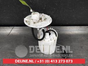 Used Electric fuel pump Kia Rio IV (YB) 1.0i T-GDi 100 12V Price on request offered by V.Deijne Jap.Auto-onderdelen BV