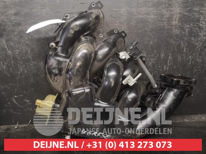 Begagnade Insugsrör Lexus IS (E2) 250 2.5 V6 24V Pris på förfrågan erbjuds av V.Deijne Jap.Auto-onderdelen BV