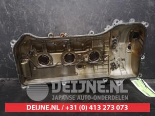 Ventildeckel van een Lexus IS (E2) 250 2.5 V6 24V 2007