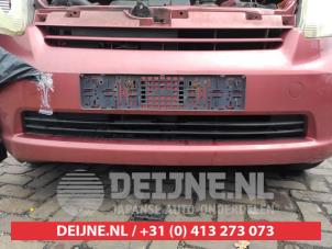 Used Bumper grille Daihatsu Sirion 2 (M3) 1.0 12V DVVT Price on request offered by V.Deijne Jap.Auto-onderdelen BV