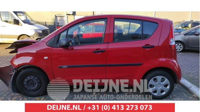 Usados Ventanilla triangular izquierda detrás Suzuki Splash 1.0 12V Precio € 35,00 Norma de margen ofrecido por V.Deijne Jap.Auto-onderdelen BV