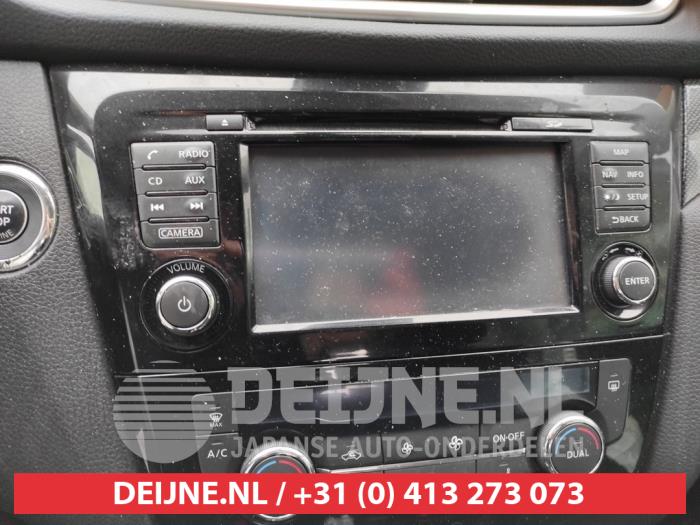 Radio d'un Nissan X-Trail (T32) 1.6 DIG-T 16V 2015
