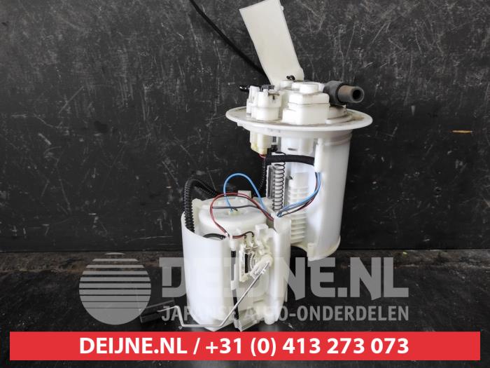 Gebrauchte Kraftstoffpumpe Elektrisch Toyota Auris (E18) 1.2 T 16V Preis € 75,00 Margenregelung angeboten von V.Deijne Jap.Auto-onderdelen BV