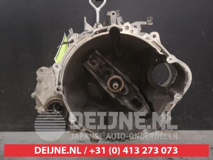 Usagé Boîte de vitesse Mitsubishi Colt (Z2/Z3) 1.3 16V Prix € 150,00 Règlement à la marge proposé par V.Deijne Jap.Auto-onderdelen BV