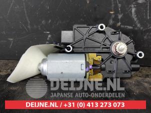 Used Sunroof motor Hyundai i20 (GBB) 1.2i 16V Price on request offered by V.Deijne Jap.Auto-onderdelen BV