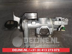 Used Ignition lock + key Suzuki Ignis (FH) 1.5 16V Sport Price on request offered by V.Deijne Jap.Auto-onderdelen BV