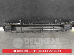 Used Bumper grille Kia Sportage (QL) 1.6 T-GDI 16V 4x2 Price on request offered by V.Deijne Jap.Auto-onderdelen BV