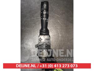 Usagé Commodo phare Hyundai i20 1.2i 16V Prix € 25,00 Règlement à la marge proposé par V.Deijne Jap.Auto-onderdelen BV