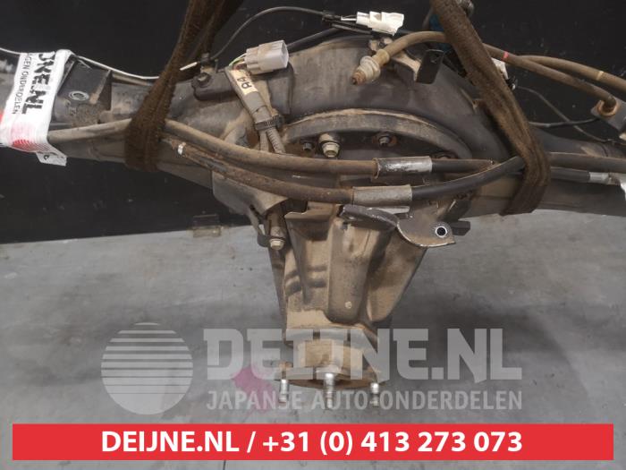Rear wheel drive rear axle Toyota Hilux VI 2.4 D4D-F 16V 4x4 - 411100K820