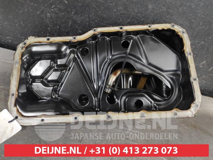 Usagé Couvercle carter Suzuki Ignis (FH) 1.5 16V Sport Prix € 50,00 Règlement à la marge proposé par V.Deijne Jap.Auto-onderdelen BV