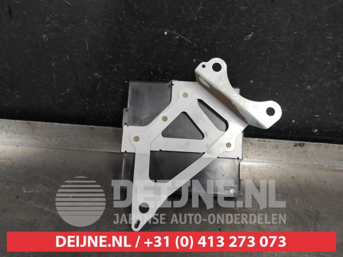 Used Start/Stop computer Toyota Hilux V/VI 2.4 D4D-F 16V 4x4 Price on request offered by V.Deijne Jap.Auto-onderdelen BV