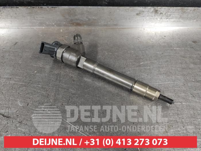Używane Wtryskiwacz (Diesel) Nissan Qashqai (J10) 1.6 dCi Pure Drive 4x4 Cena € 75,00 Procedura marży oferowane przez V.Deijne Jap.Auto-onderdelen BV
