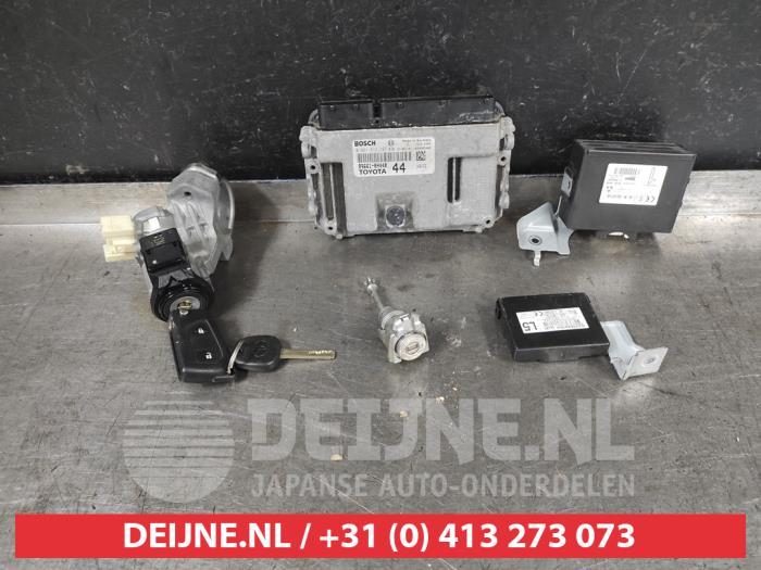 Used Engine management computer Toyota Aygo (B40) 1.0 12V VVT-i Price € 100,00 Margin scheme offered by V.Deijne Jap.Auto-onderdelen BV