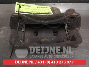 Usagé Etrier de frein avant droit Nissan Navara (D40) 2.5 dCi 16V 4x4 Prix € 35,00 Règlement à la marge proposé par V.Deijne Jap.Auto-onderdelen BV
