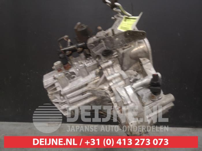 Getriebe van een Hyundai Coupe 1.6 16V 2005