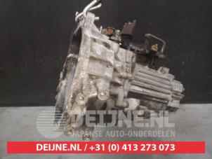 Getriebe van een Hyundai Coupe 1.6 16V 2005