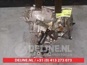 Getriebe van een Hyundai Coupe 1.6 16V 2005