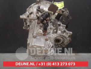 Getriebe van een Hyundai Coupe 1.6 16V 2005