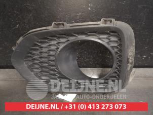 Used Bumper grille Kia Sorento II (XM) 2.4 16V 4x2 Price on request offered by V.Deijne Jap.Auto-onderdelen BV