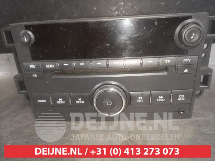 Używane Radio Chevrolet Captiva (C100) 2.4 16V 4x2 Cena na żądanie oferowane przez V.Deijne Jap.Auto-onderdelen BV