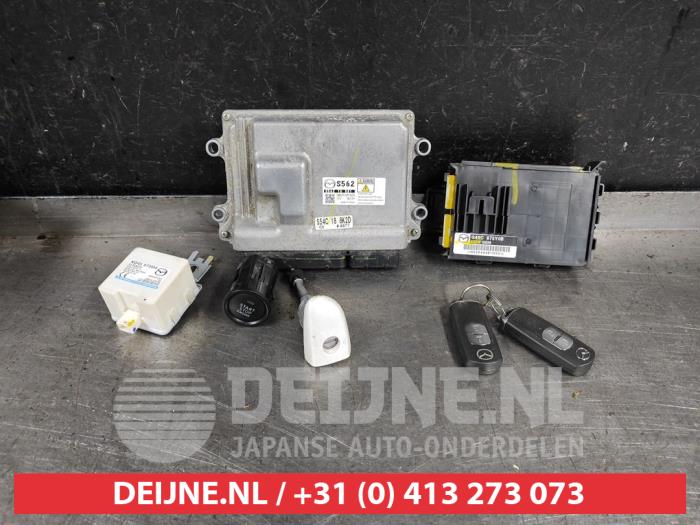 Used Engine management computer Mazda 3 (BM/BN) 1.5 SkyActiv-D 105 16V Price € 200,00 Margin scheme offered by V.Deijne Jap.Auto-onderdelen BV