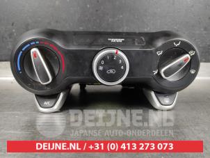 Usagé Panneau de commandes chauffage Kia Picanto (JA) 1.0 12V Prix sur demande proposé par V.Deijne Jap.Auto-onderdelen BV