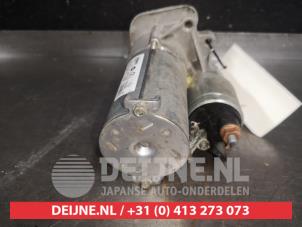 Anlasser van een Nissan Qashqai (J10) 1.5 dCi DPF 2013