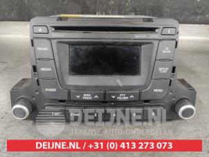 Gebrauchte Radio Hyundai i10 (B5) 1.2 16V Preis € 100,00 Margenregelung angeboten von V.Deijne Jap.Auto-onderdelen BV