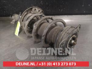Used Front shock absorber rod, right Nissan X-Trail (T32) 1.6 DIG-T 16V Price on request offered by V.Deijne Jap.Auto-onderdelen BV