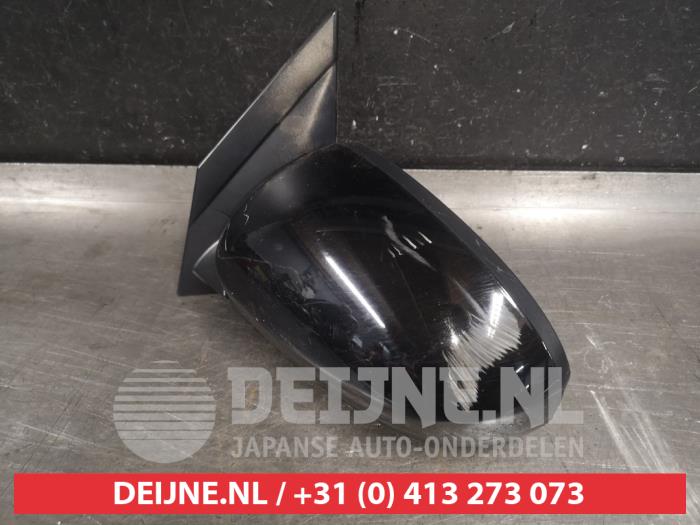 Wing mirror, left from a Hyundai Tucson (TL) 1.6 GDi 16V 2WD 2017