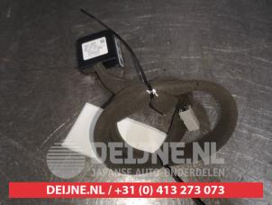 Used GPS antenna Nissan Qashqai (J10) 2.0 16V Price € 50,00 Margin scheme offered by V.Deijne Jap.Auto-onderdelen BV