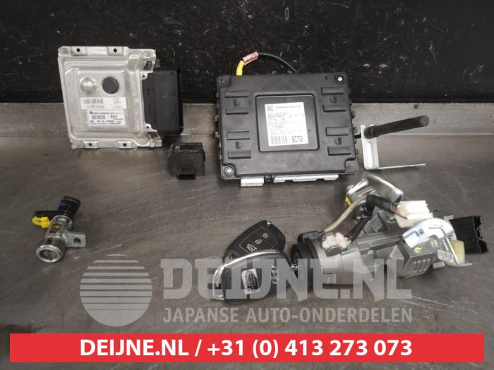 Used Engine management computer Hyundai i10 (B5) 1.2 16V Price € 125,00 Margin scheme offered by V.Deijne Jap.Auto-onderdelen BV