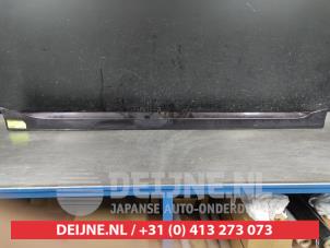 Usagé Jupe droite Daihatsu Materia 1.5 16V Prix sur demande proposé par V.Deijne Jap.Auto-onderdelen BV