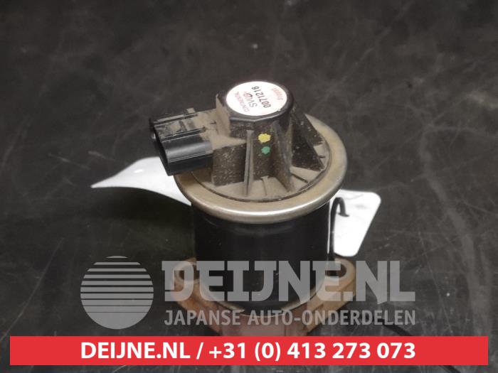 Usagé Valve RGE Honda Insight (ZE2) 1.3 16V VTEC Prix € 50,00 Règlement à la marge proposé par V.Deijne Jap.Auto-onderdelen BV