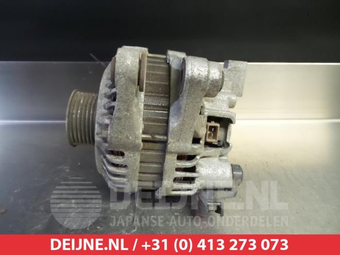 Usagé Dynamo Mazda 121 (JA/JB) 1.25i 16V Prix € 25,00 Règlement à la marge proposé par V.Deijne Jap.Auto-onderdelen BV