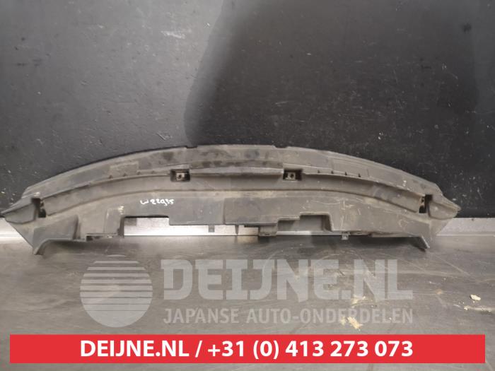 Usados Parachoque placa base Mazda 6 Sport (GH14/GHA4) 2.2 CiTD 16V 163 Precio € 40,00 Norma de margen ofrecido por V.Deijne Jap.Auto-onderdelen BV