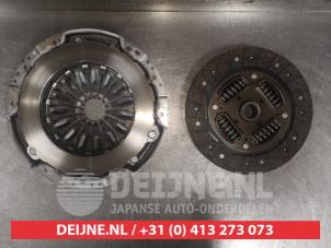 Used Clutch kit (complete) Suzuki Grand Vitara II (JT) 1.9 DDiS Price on request offered by V.Deijne Jap.Auto-onderdelen BV