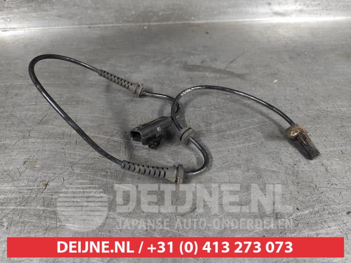 Używane Czujnik ABS Nissan Juke (F16) 1.0 DIG-T 12V Cena € 25,00 Procedura marży oferowane przez V.Deijne Jap.Auto-onderdelen BV