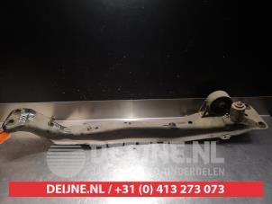 Used Motor beam Nissan Almera (N16) 2.2 Di 16V Price on request offered by V.Deijne Jap.Auto-onderdelen BV